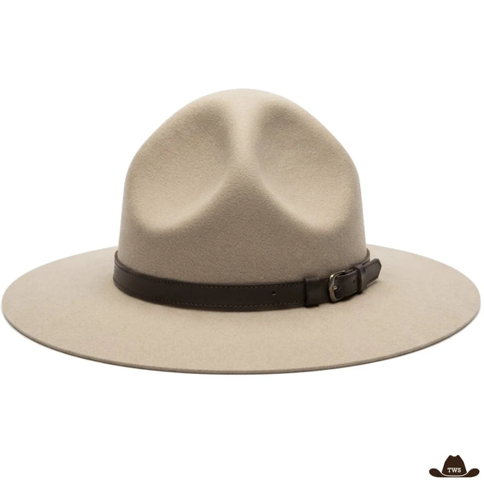 Chapeau western camel en feutre de laine, calotte à quatre pans et lanière de cuir